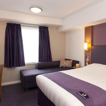 Premier Inn Hatfield Hatfield  Exterior photo