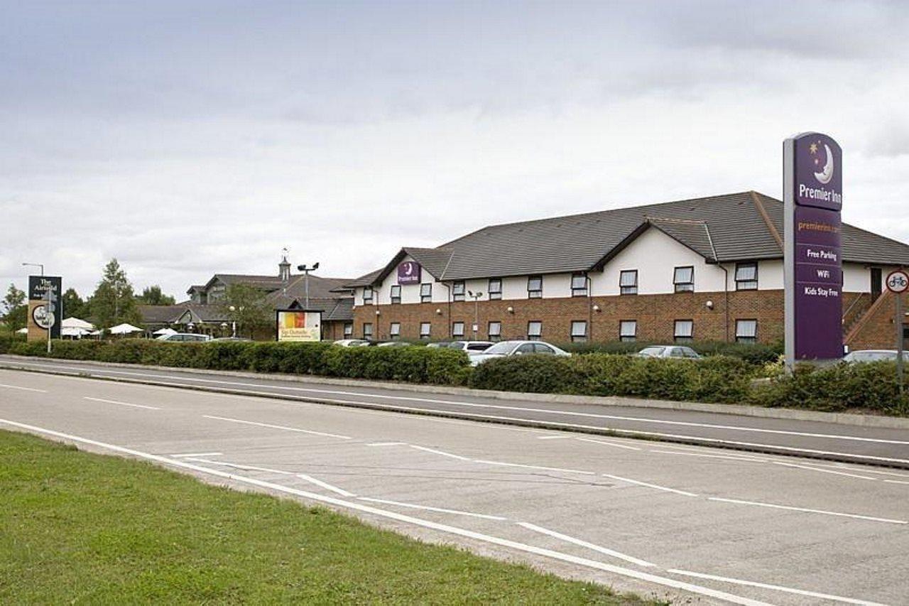 Premier Inn Hatfield Hatfield  Exterior photo